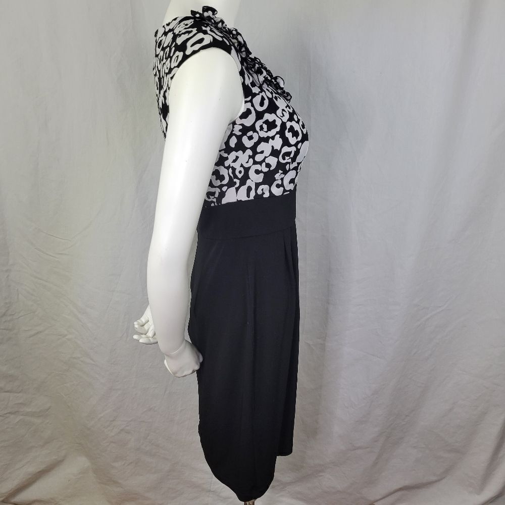 AB Studio Black‎ & White Ruffled Neck Dress - Picture 4 of 9